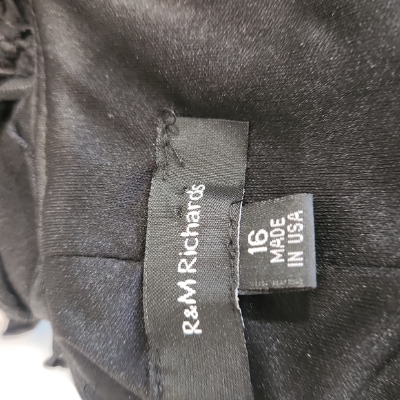 Nwt Little Black Dress with Sequins, Ruffles & Ruching Bodycon Size: 16 - Picture 9 of 10